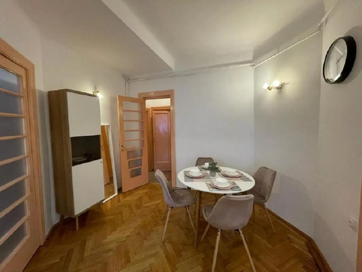 Bucharest Central Apartment 3 0*,